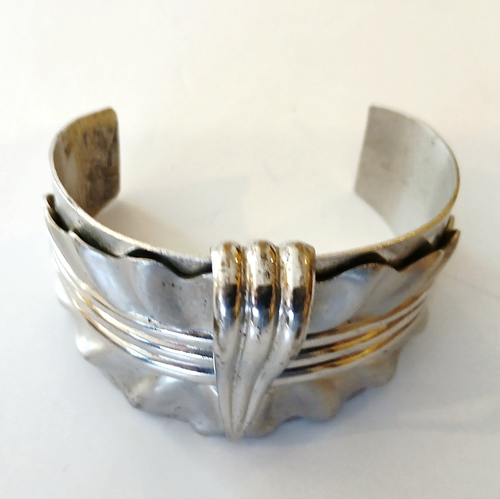Elegant Silvertone Cuff Bracelet
